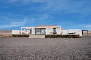 Villa Seaweeds